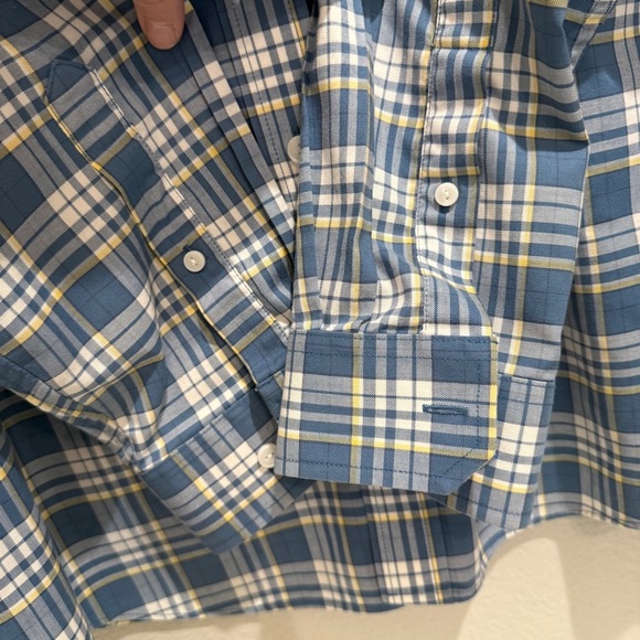 L.L. Bean Men's Shirt Size Large Blue White Plaid Button Down Traditional Fit - Picture 3 of 6